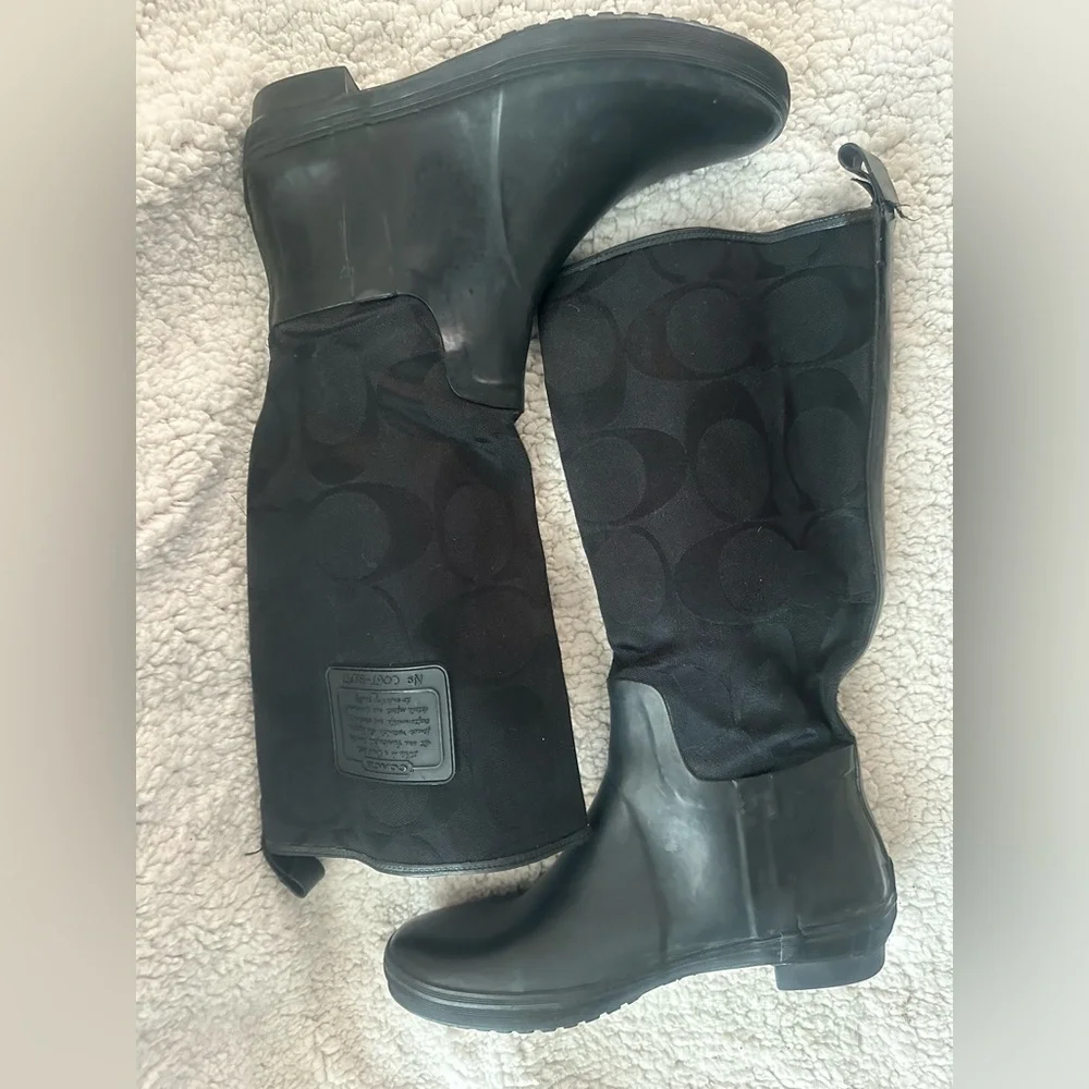 COACH Paige Tall Black Signature Rain Boots Size 7 SEE LAST PHOTO - Picture 3 of 11